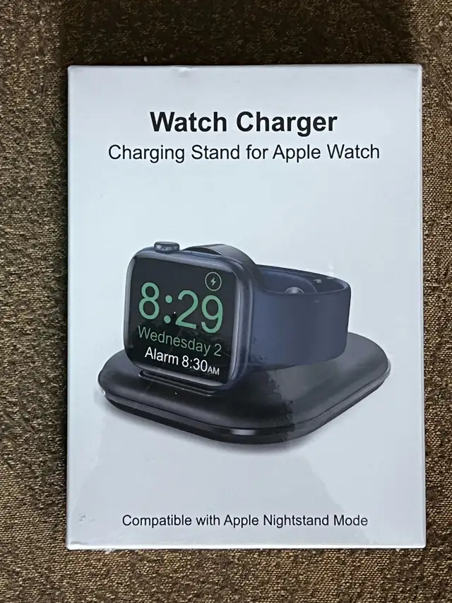 Apple Watch Wireless Magnetic Charging Dock in Cell Phone Accessories in Hamilton - Image 2