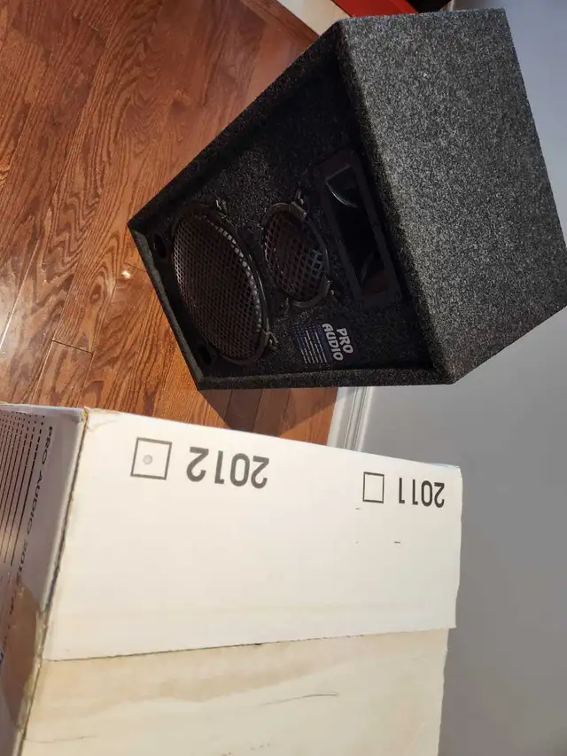 Pair of DJ Speakers - ProAudio Studio Monitors in Speakers in Markham / York Region - Image 8