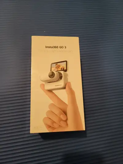 For sale a NEW, (box was never opened) Insta360 Go 3, white color, 64GB, action camera. $400 cash.