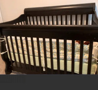 Baby's crib 
