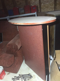 Store fixture? Table? Oval top