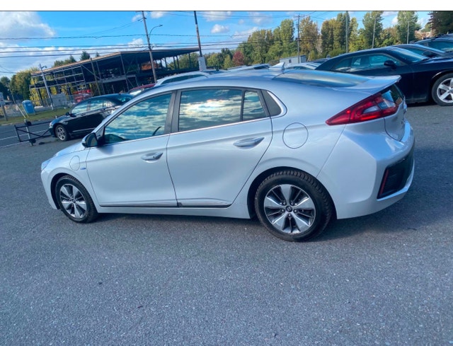 Hyundai ioniq hybride plug in 2018 — photo 5