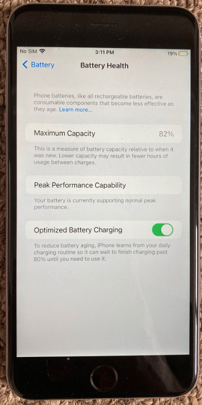 Unlocked Space Gray 64 GB iPhone 6s Plus (a1634) for sale/trade in Cell Phones in Ottawa - Image 3