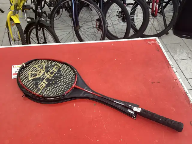 Carlton badminton racket63235093363457121