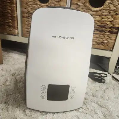Air O Swiss AOS U650 Ultrasonic Warm or Cool mist Humidifier, View more