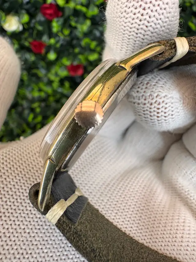 OMEGA 34mm Small Seconds 1947–1949 Manual Wind Vintage Watch ...