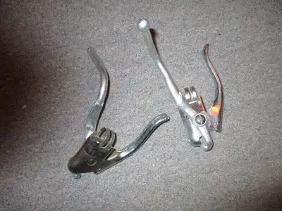 MANETTES DE FREINS - Vélo de route - avec......, View more