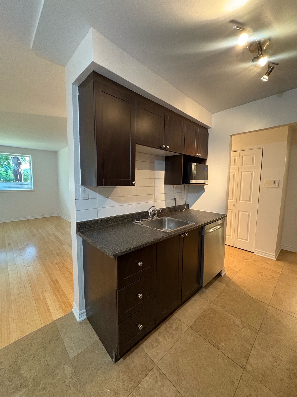 2640 Bd Béliveau — photo 2