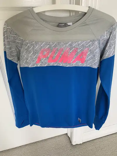 Teens Puma shirt. Girls size 16 yo. Women size S, View more