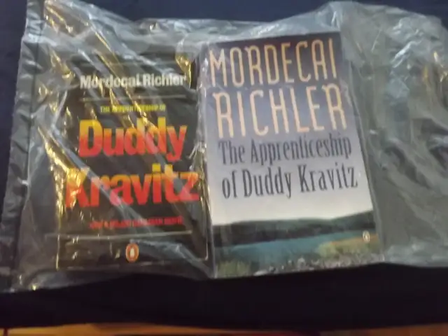 BRIDGES OF MADISON COUNTY HARDCOVER ROMANCE BOOK/NOVEL in Fiction in City of Toronto - Image 6