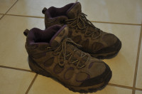 Hiking boots, Waterproof, Merrell Brand, size 9, brown & purple