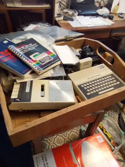 Toy-set for adult & kids from the Past。 PC Programing Language (BasicBasic )。Two books of programing...