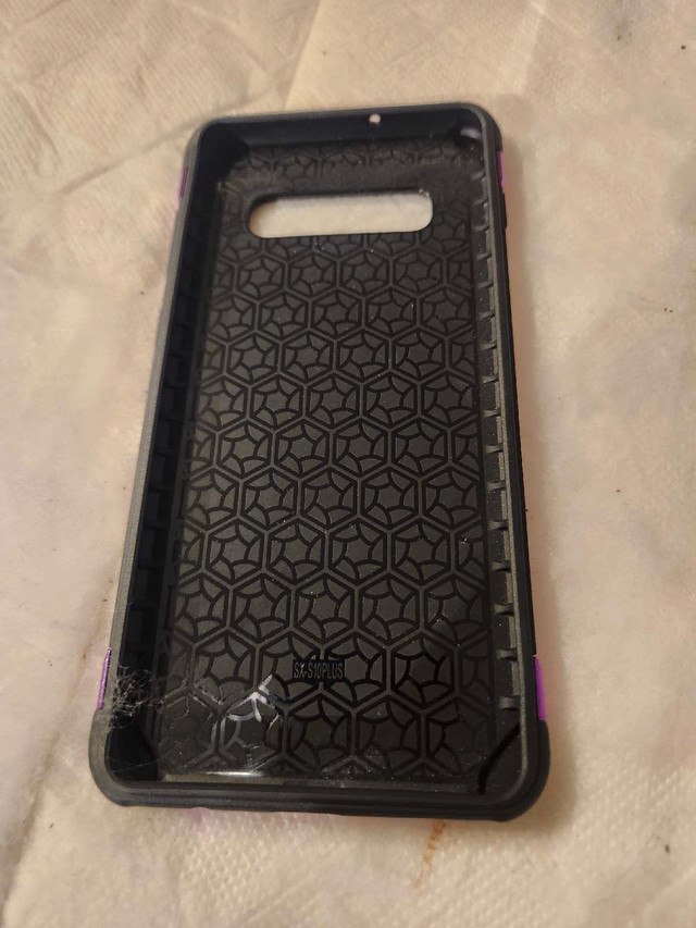 Samsung S10 Plus Cover in Cell Phone Accessories in Dartmouth - Image 2