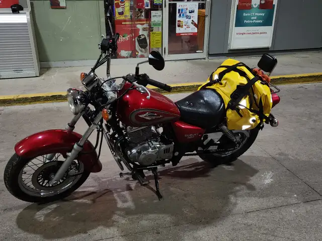 2001 Suzuki Marauder 250 cc,  low miles, reduced to $1800 in Street, Cruisers & Choppers in Barrie - Image 4