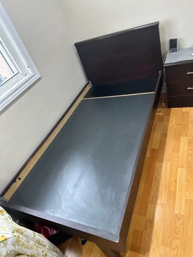 Single/Twin Mattress and Bed in Beds & Mattresses in Mississauga / Peel Region - Image 6