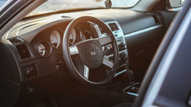 Dodge Charger in Cars & Trucks in Mississauga / Peel Region - Image 2