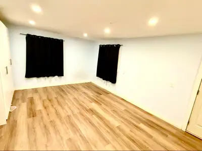 Studio / Bachelor Apartment