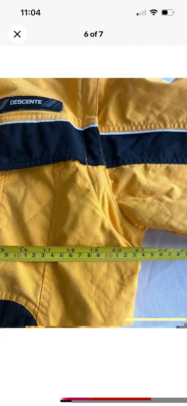 Junior Size 14 Descente Ski Jacket / vest Boys Girls Snowboard in Ski in Kingston - Image 7