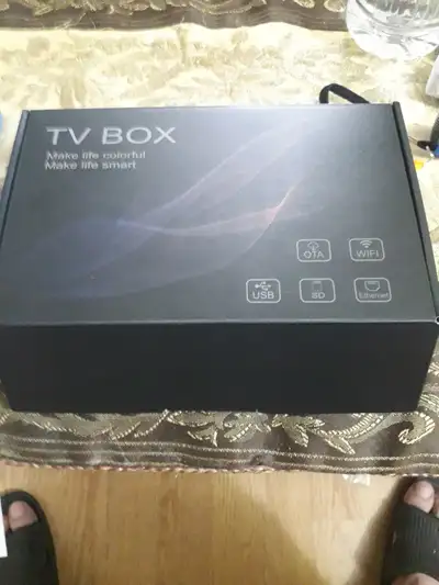 No email no txt please _================== Tv box H40 6k Ram 4Gb Rom 32Gb Price 60$ Call 438 992 326...