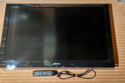 Samsung 46 inch LCD TV, View more