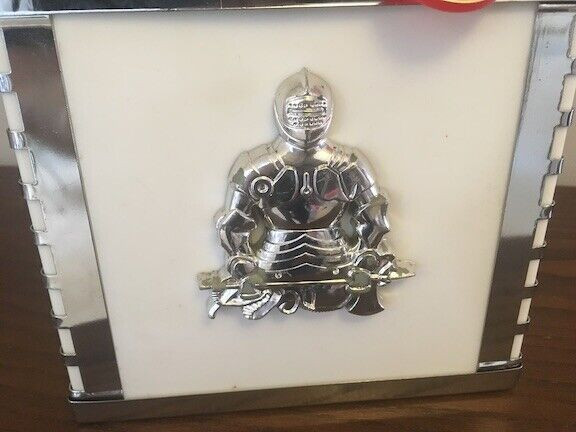 60s 70s Vintage Rare Square KNIGHT Themed Chrome ICE BUCKET in Arts & Collectibles in City of Toronto - Image 3