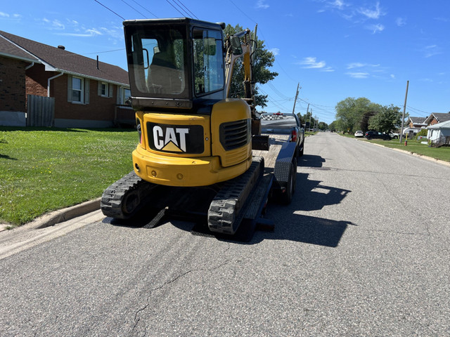 Cat excavator in Heavy Equipment in Sault Ste. Marie
