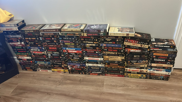 vhs movies all for 35$ in CDs, DVDs & Blu-ray in Owen Sound