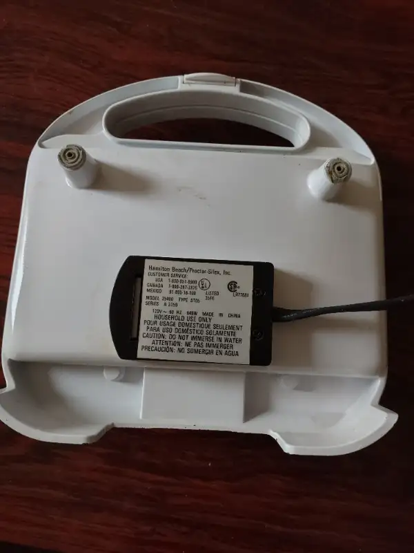 Sandwich Maker by Proctor Silex in Toasters & Toaster Ovens in Mississauga / Peel Region - Image 4