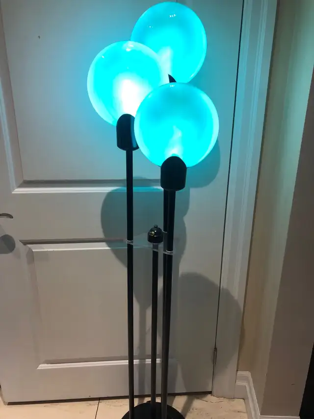 Murano Glass Lollipop Floor Lamp in Indoor Lighting & Fans in City of Toronto - Image 2