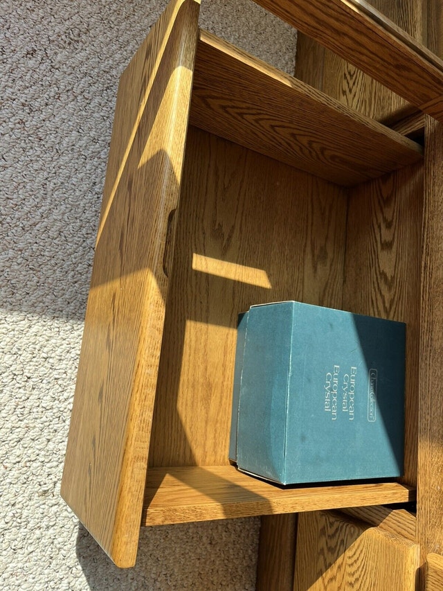 Old hippy buffet Hutches & Display Edmonton Kijiji