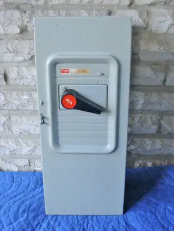 FPE 60 AMP, 3 PHASE, 600 VAC FUSED DISCONNECT SWITCH ~ MINT!, View more