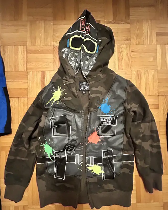 Boys Size 10-12 Shorts. Hoodies, and Shirts - $40 for All in Kids & Youth in Ottawa - Image 6