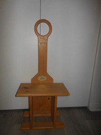 step stool with long handle