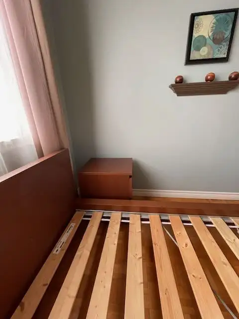 Ensemble chambre à coucher IKEA MALM+2 STORKLINTA, Grand Queen in Beds & Mattresses in Longueuil / South Shore - Image 4