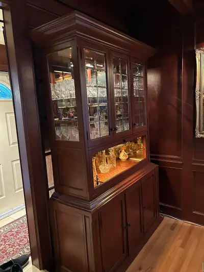 Bar/ china hutch, View more