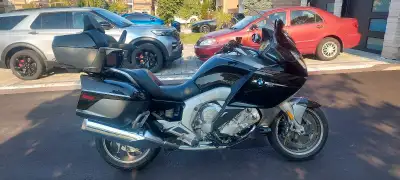 BMW K1600GTL Exclusive BMW Navigation, Battery tender, Luggage and BMW cover 24000k