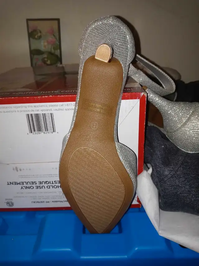 New!!! Beautiful Cat heel shoes62863730286465124