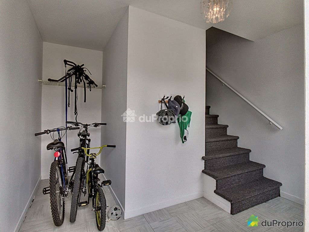 Grand 5 ½ Haut de triplex à Sherbrooke, secteur Jacques-Cartier — photo 2