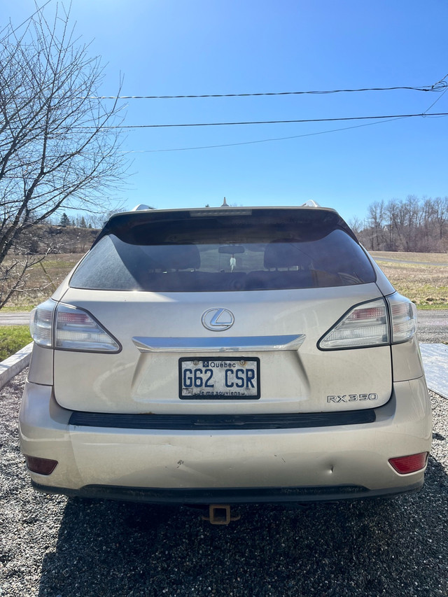 Auto à vendre dans Autos et camions  à Ville de Québec