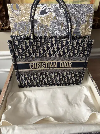 Dior bout tote, View more