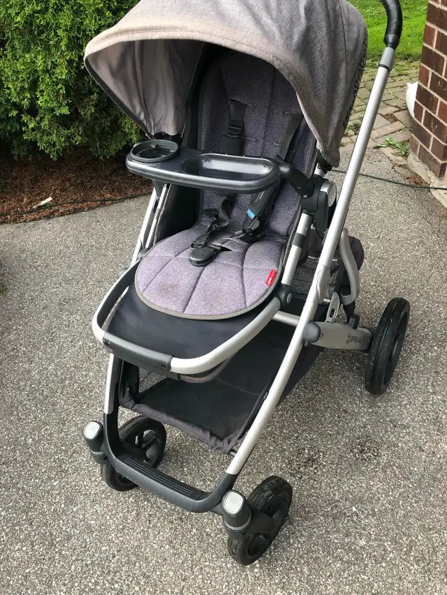 Uppababy VISTA stroller  2018 in Strollers, Carriers & Car Seats in Markham / York Region - Image 4