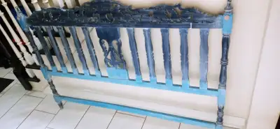 Full size bed wooden headboard (Wood, blue, 150 cm), View more