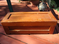 VINTAGE 1930s HAND MADE WOODEN BOX - KEEPSAKES, TOOLS