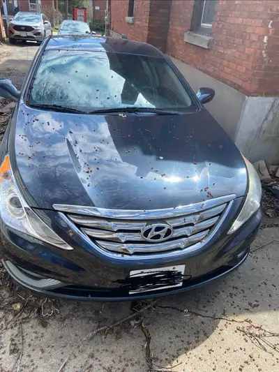 2012 Hyundai Sonata for sale. Runs and drives well with a newer engine installed and brand new brake...