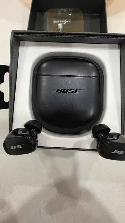 Bose quietcomfort 2 Earbuds, View more