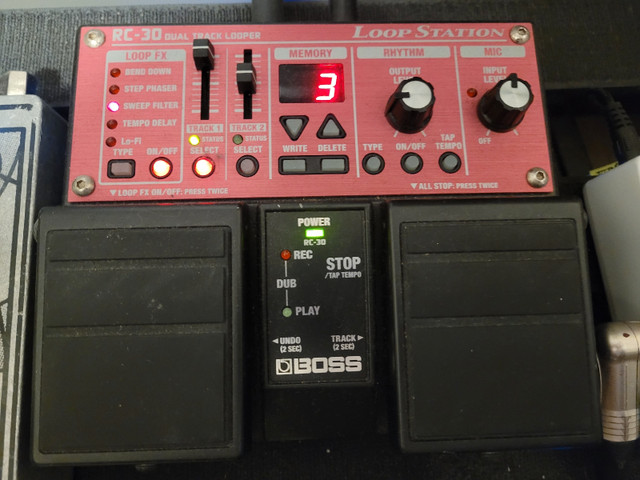 Boss rc30 | Amps & Pedals | City of Toronto | Kijiji