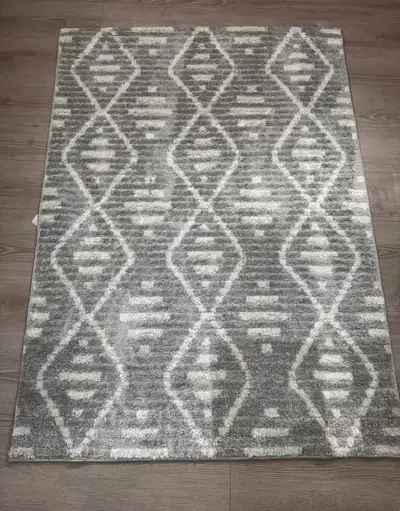 RUG EASE 4FT X 6FT WASHABLE BEIGE RUG- NEW- mnx , View more