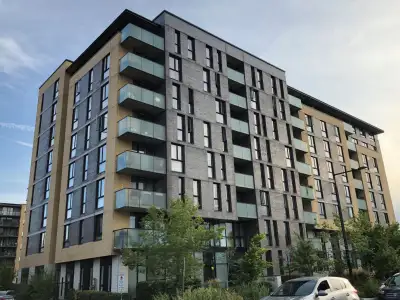 Renovated & Furnished 3 1/2 Condo Loft / Metro Namur/ Heated