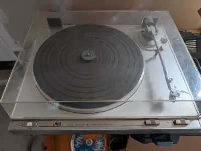 VINTAGE JVC MODEL L-A21 TURNTABLE -PARTS or REPAIR, View more