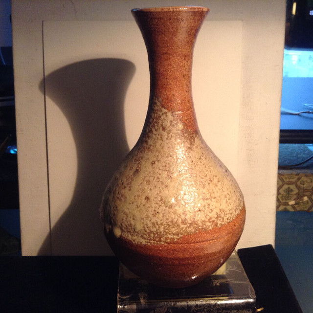 Vintage Japanese Vase Bottle Folk Art Ceramic Mark in Arts & Collectibles in Vancouver